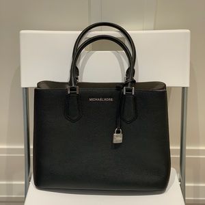 Michael Kors Bag, Medium, Black